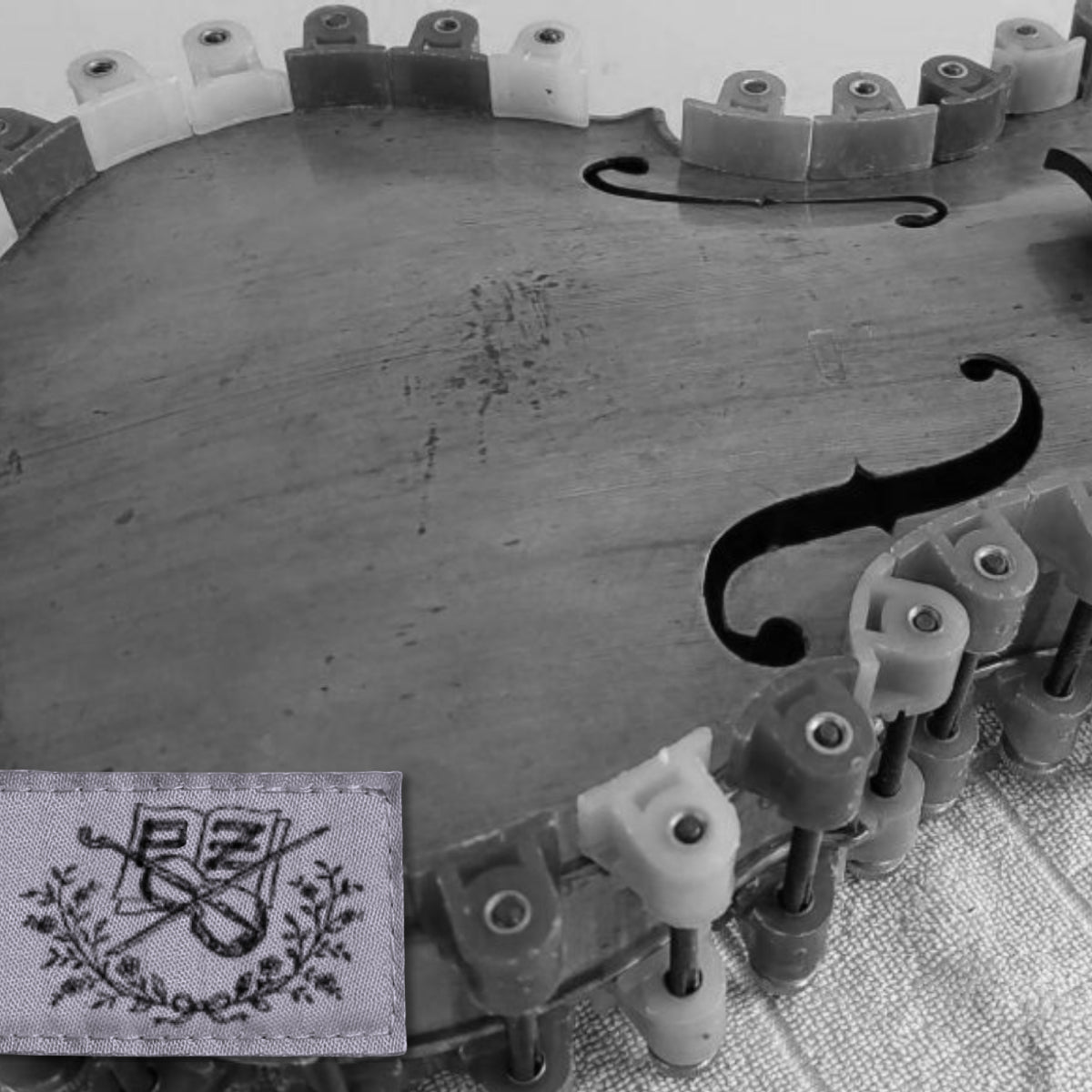 Check and Reglue Open Seams