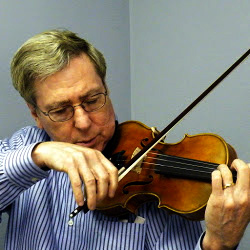 Peter Zaret playing violin